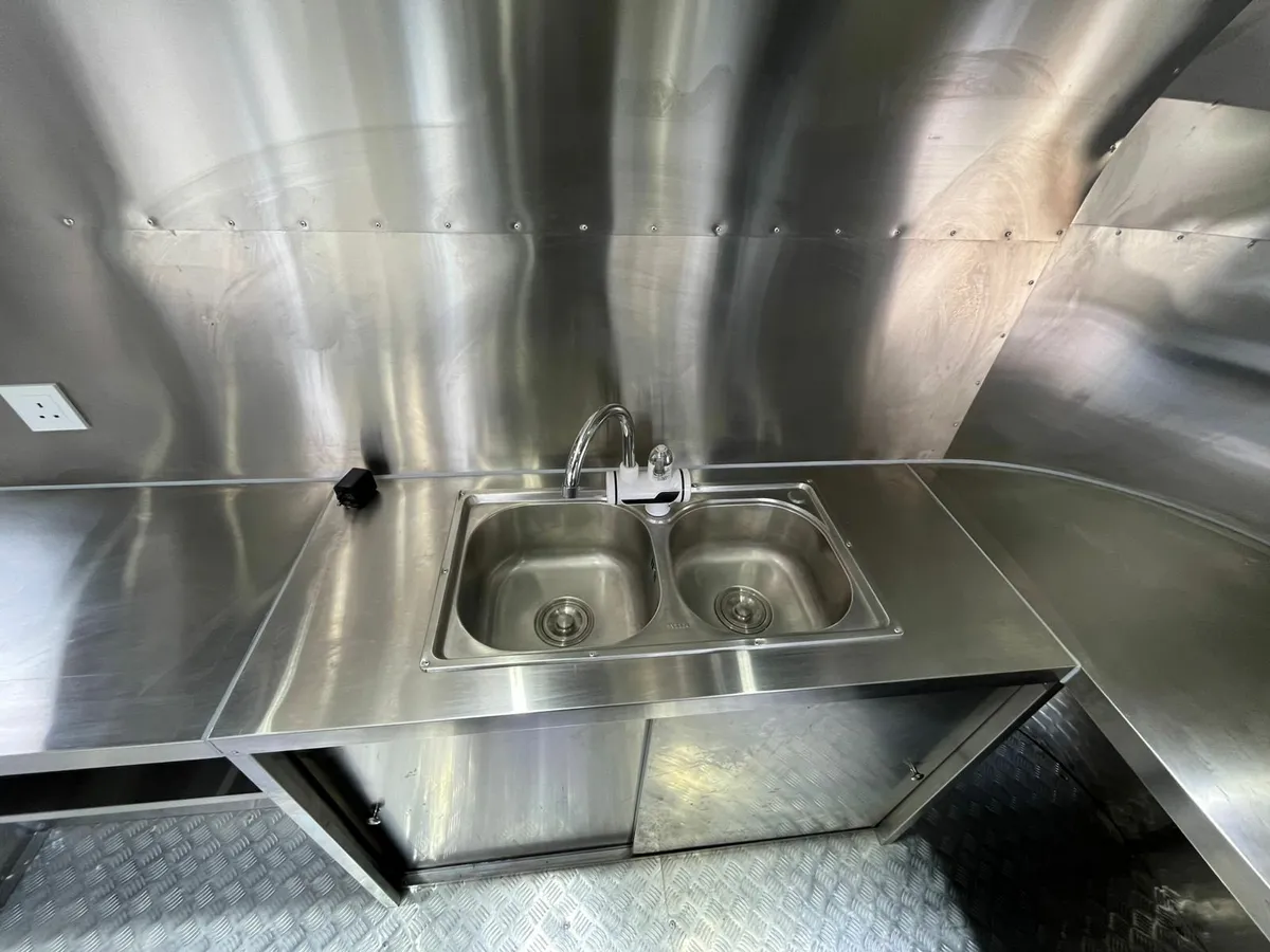 Food track, mobile catering,food catering . - Image 2