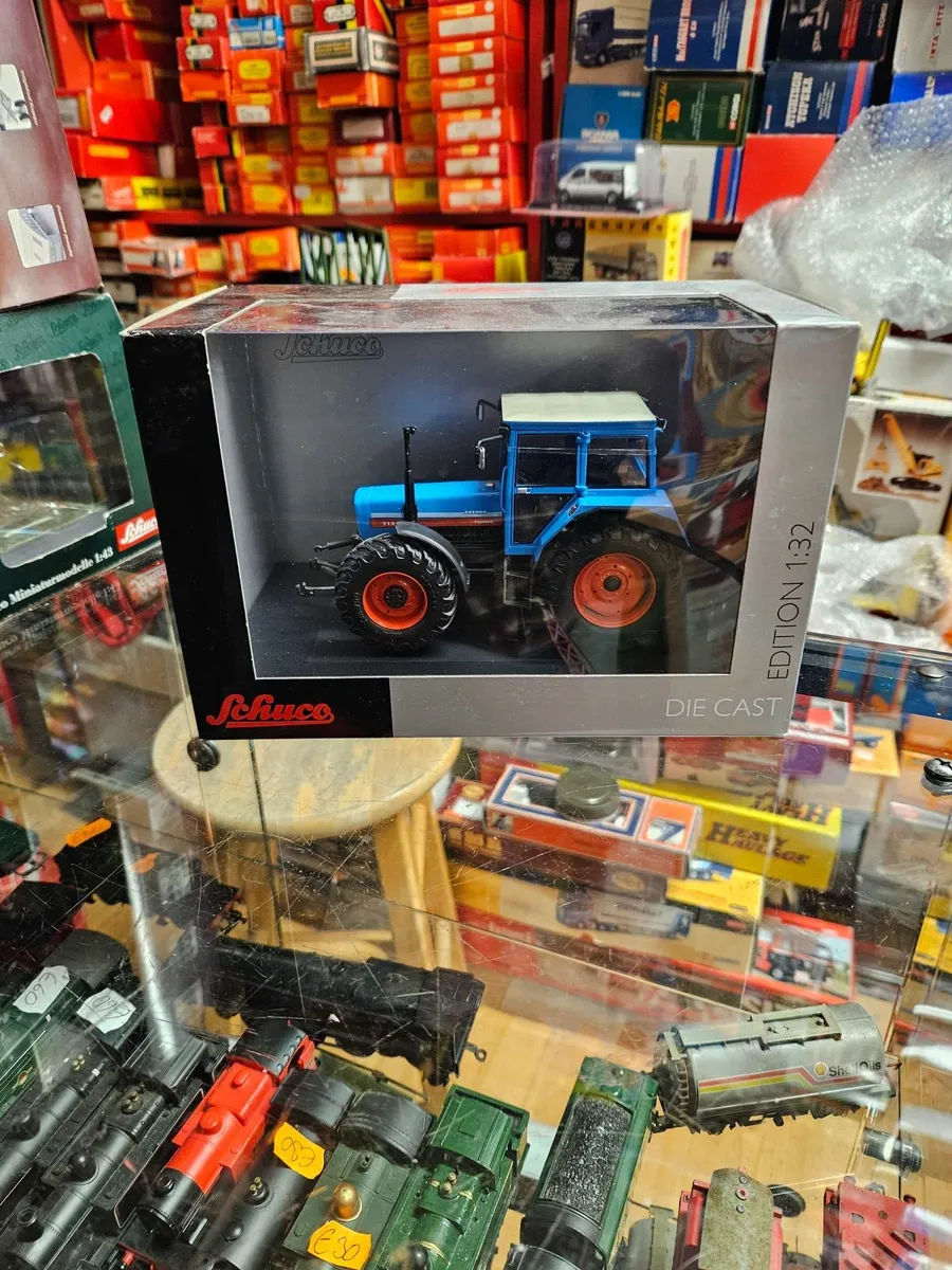 Britain's Schuco Eicher 3215E Tractor 1.32 - Image 1