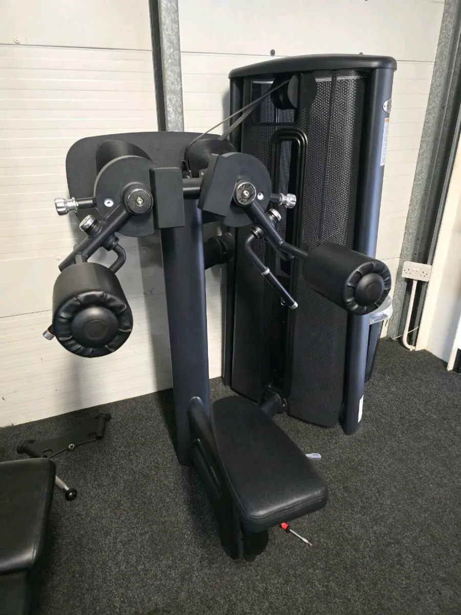 Gym Equipment - Image 4