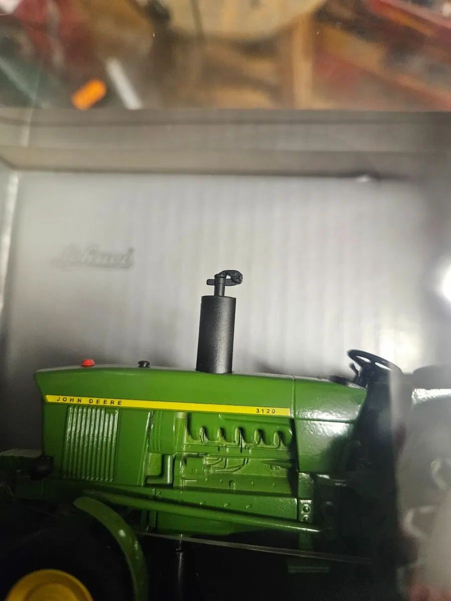 Britain's Schuco John Deere 3120 Tractor - Image 2