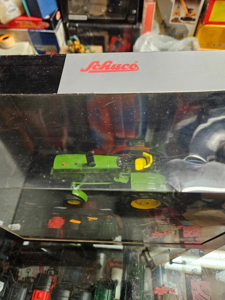 Britain's Schuco John Deere 3120 Tractor - Image 4