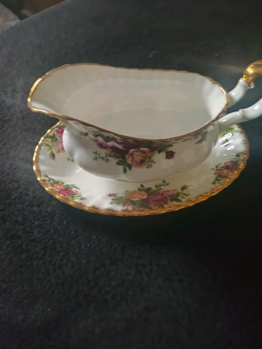 Royal Albert Country Rose Soup Jug