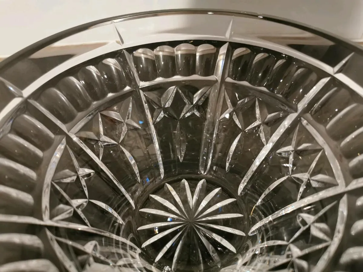 Waterford Crystal 1997 bowl - Image 3