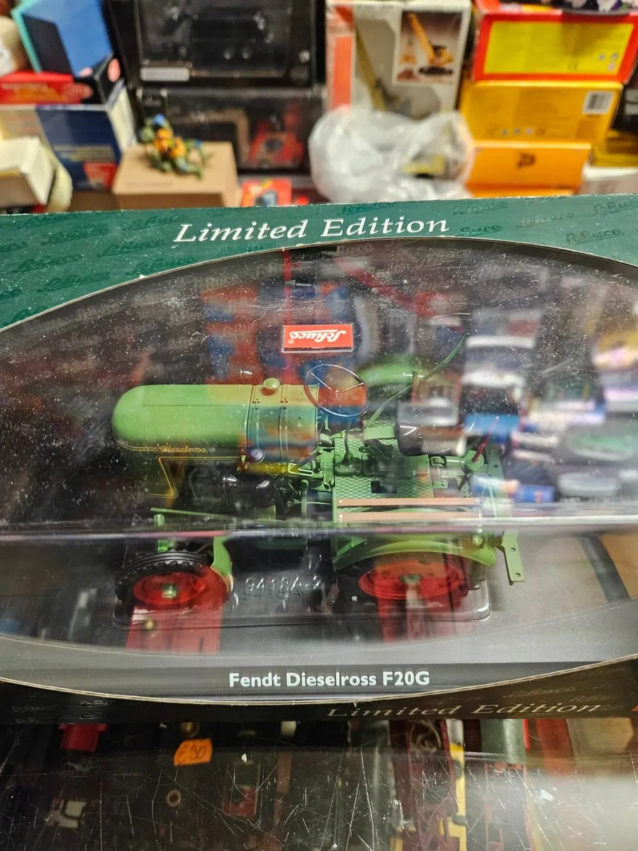 Britain's Schuco Fendt Tractor 1.18 - Image 2