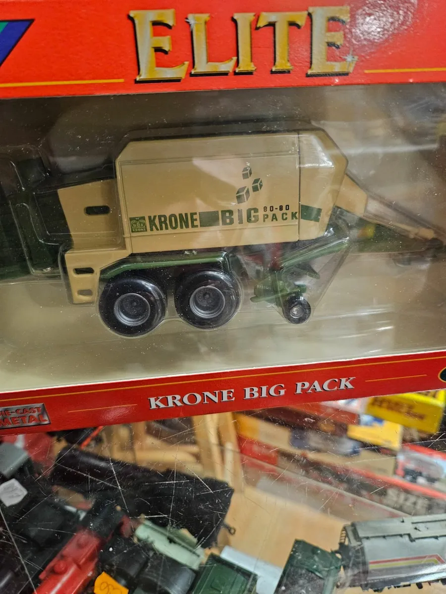 Britain's Krone Square Baler - Image 2