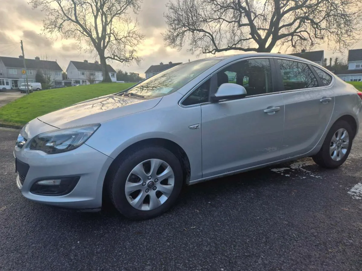 2016 Opel Astra - Image 2