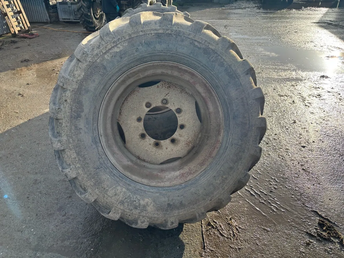 Wide low pressure wheels - Image 4