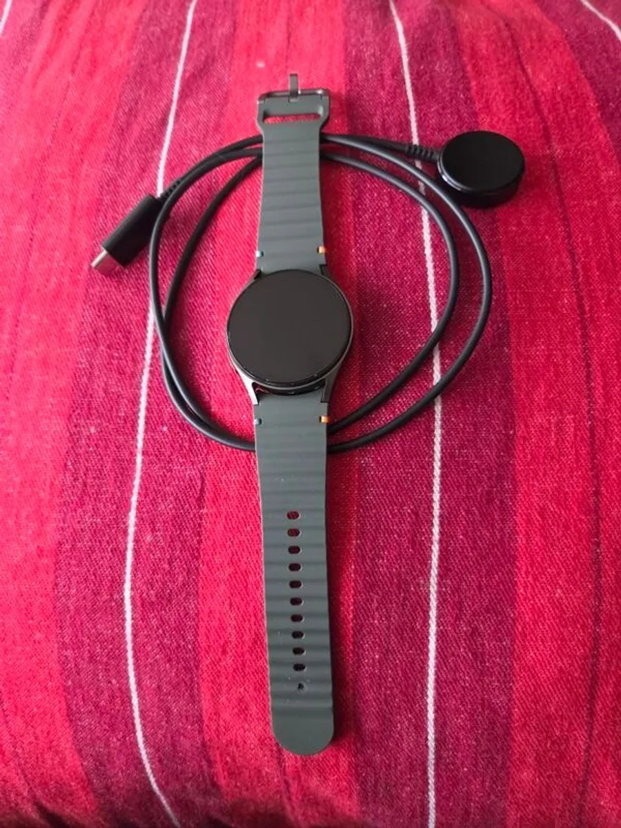 Samsung Galaxy 7 Smartwatch 40mm - Image 4