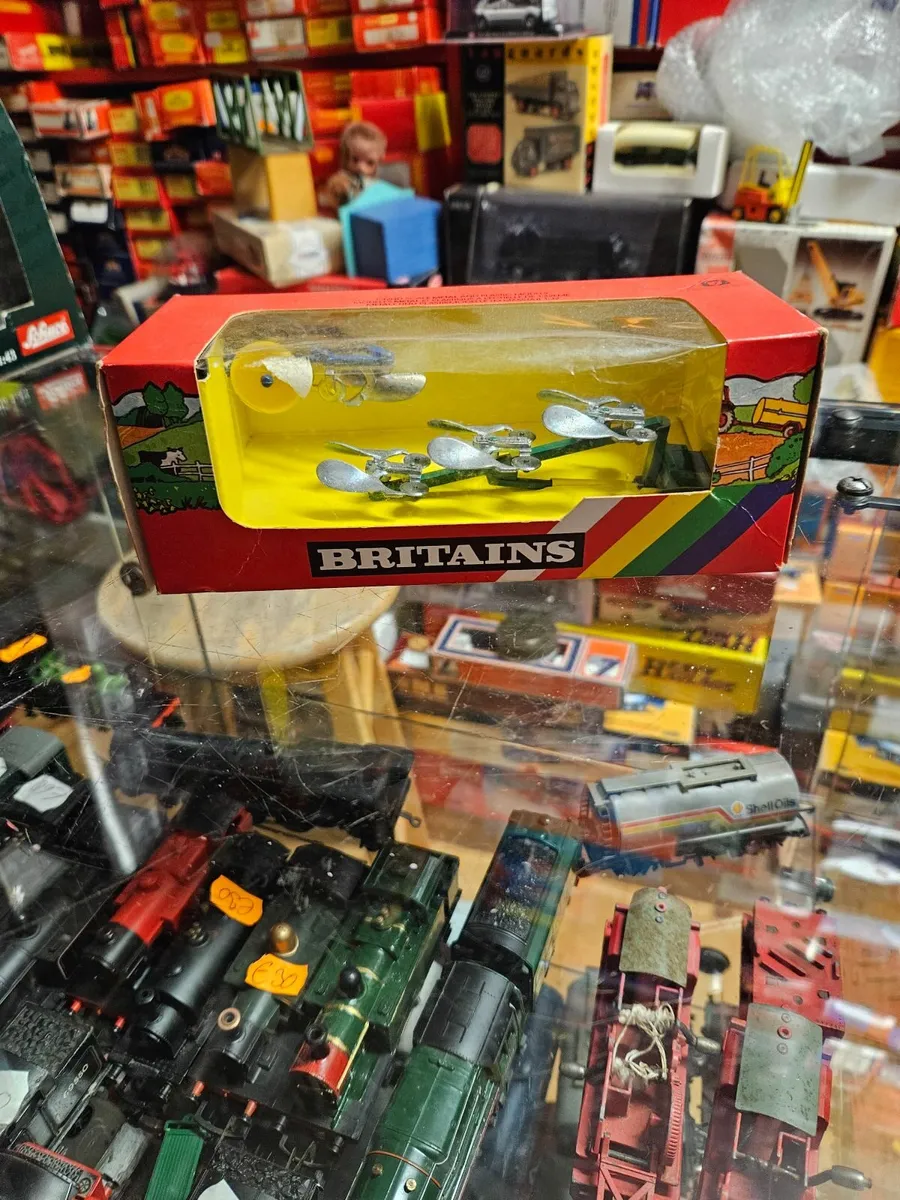 Britain's Plough Set - Image 4