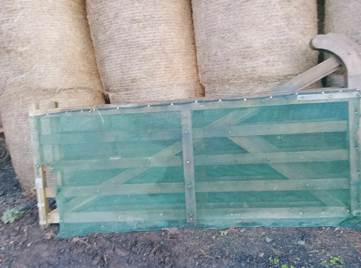 2 x10ft gates - Image 2