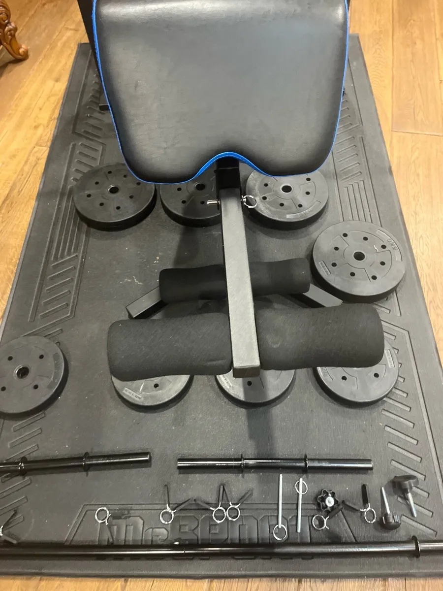 Bench barbell dumbbells and weights - Image 4