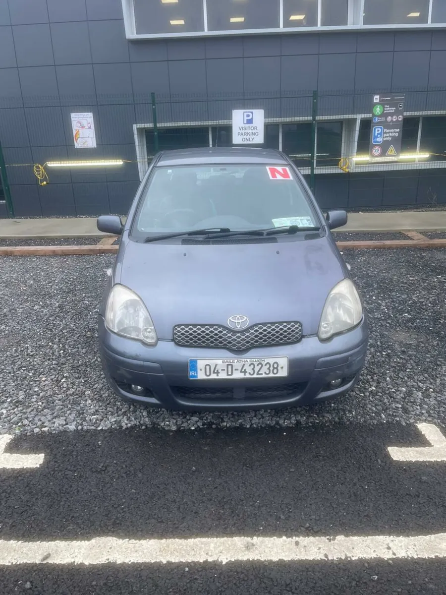 TOYOTA YARIS - Image 1