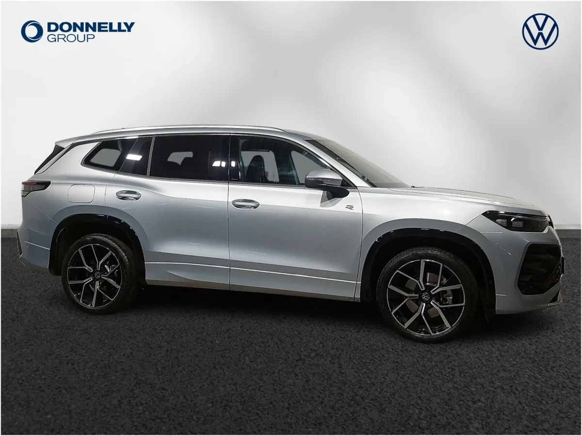 Volkswagen Tayron Estate R-Line - Image 4