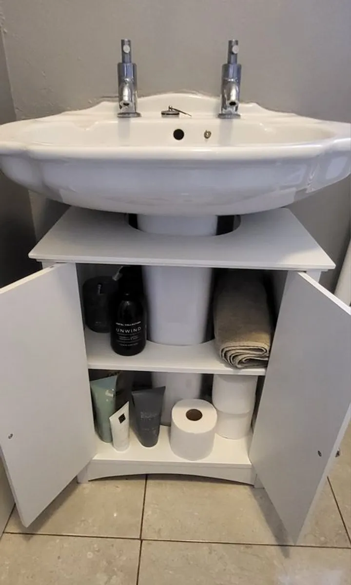 Under sink cabinet - Image 2
