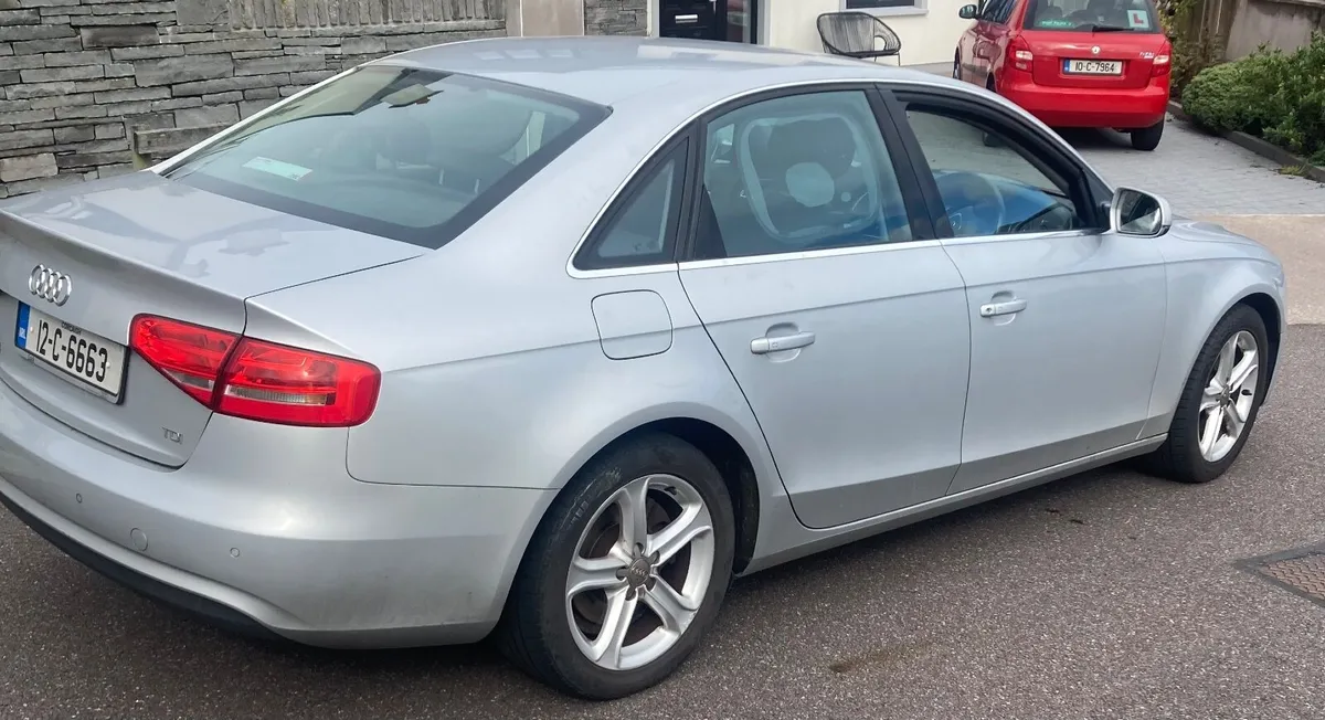 Audi A4 2012 - Image 4
