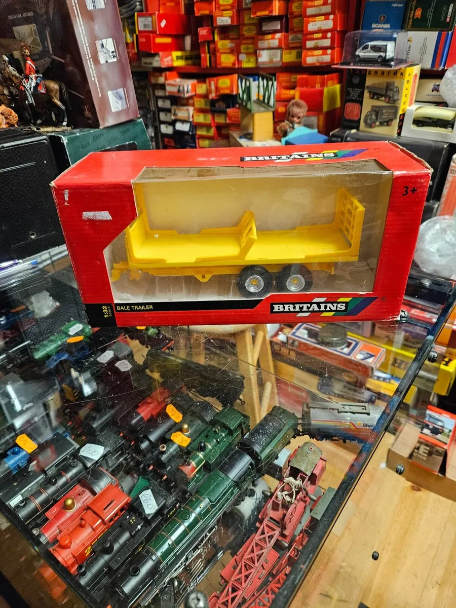 Britain's Baler Trailer - Image 1