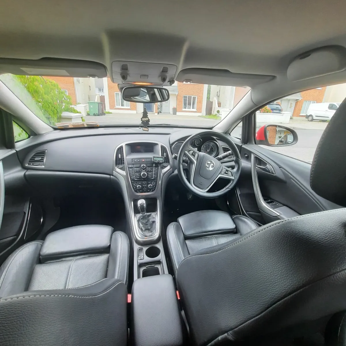 Vauxhall Astra 2011 - Image 4