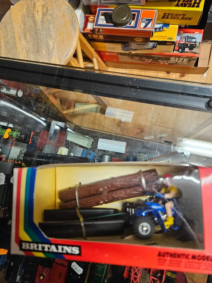 Britain's Four Trax with Log Sled - Image 2