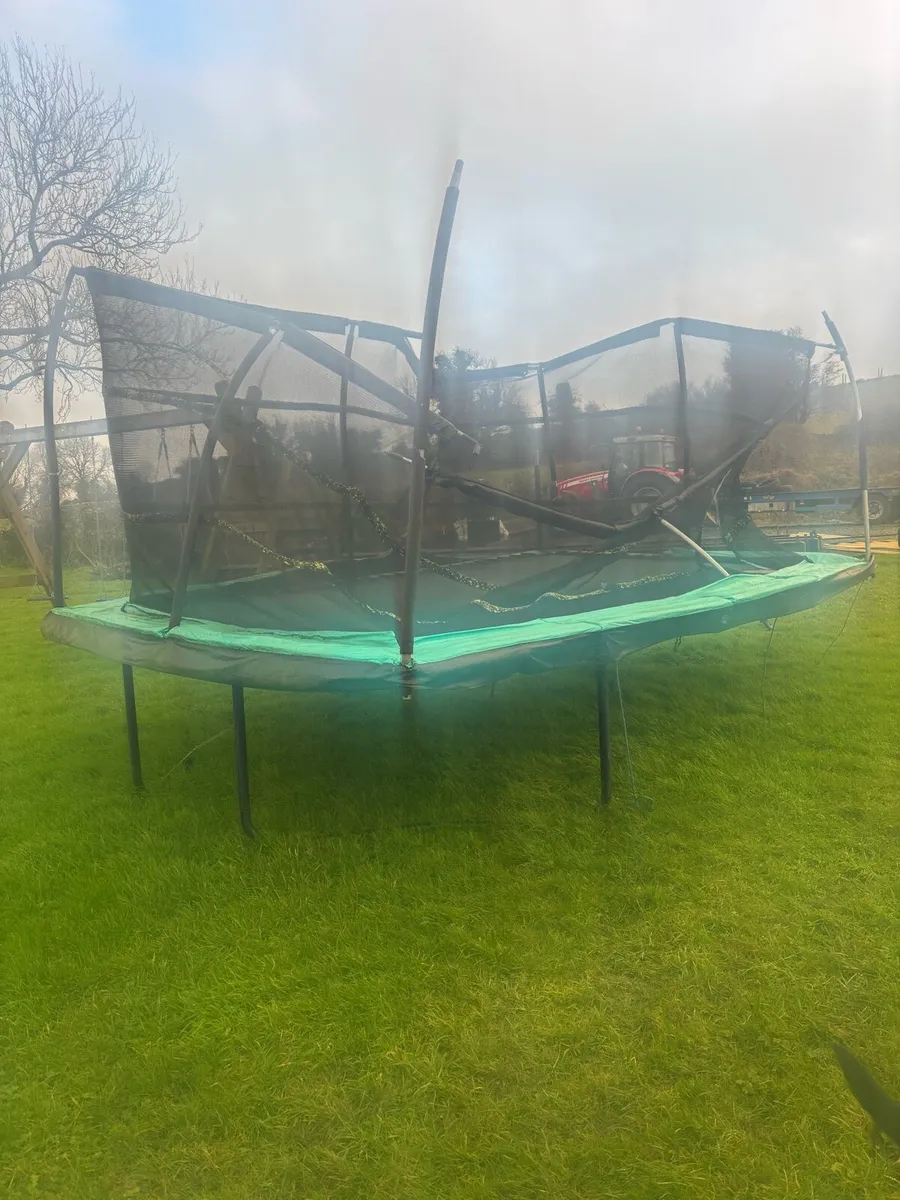 Trampoline Free to take away - Image 1