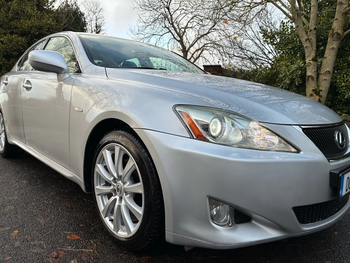 Lexus IS250 *Stunning low mileage* only 83k miles - Image 2