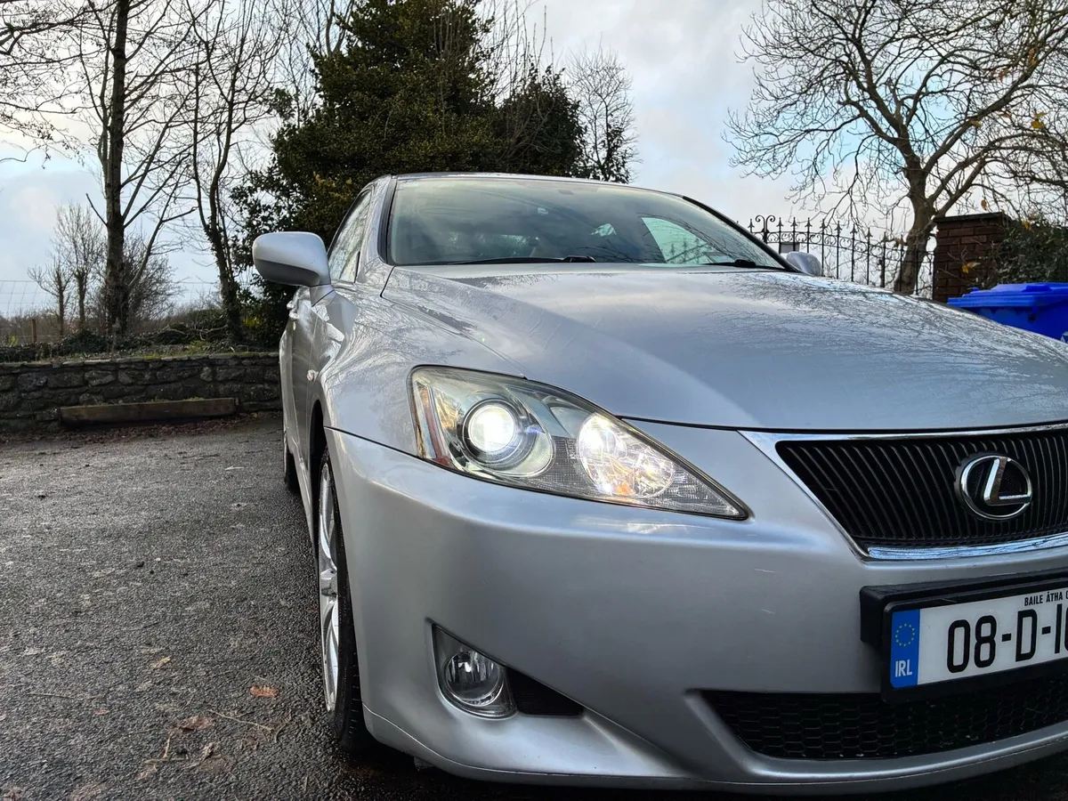 Lexus IS250 *Stunning low mileage* only 83k miles - Image 4