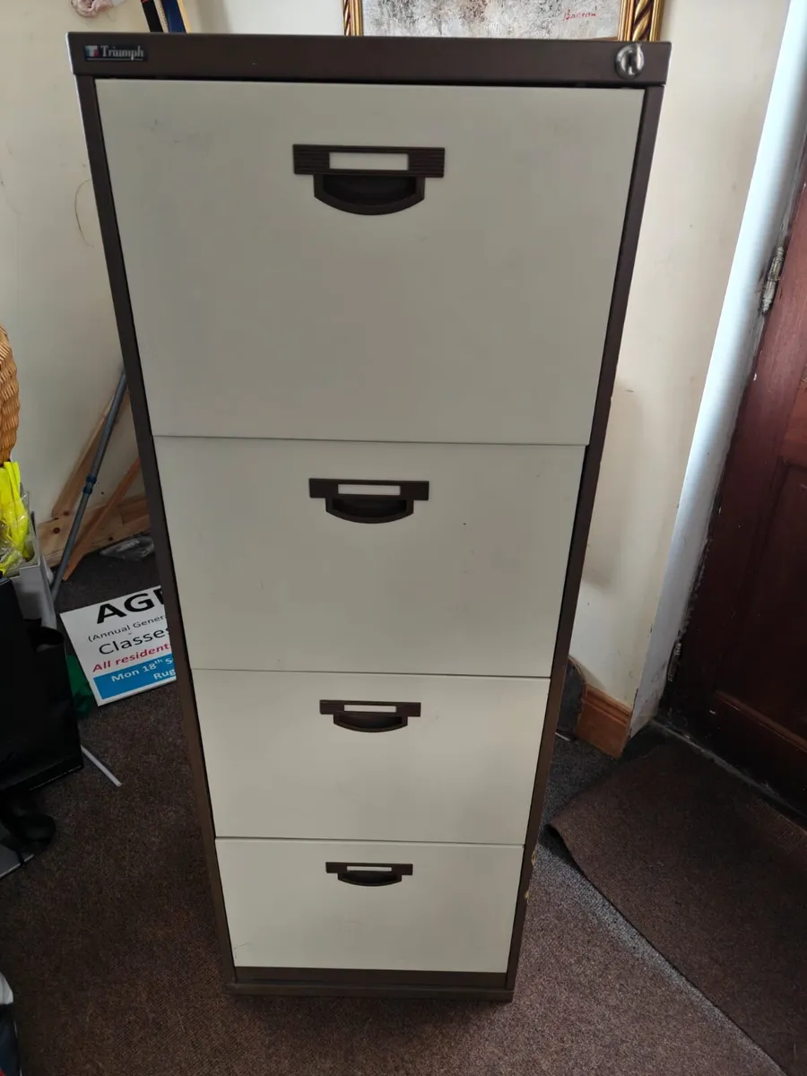 Filing cabinet metal