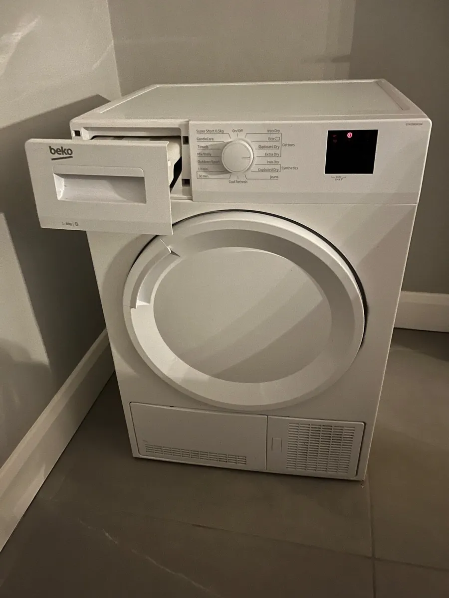 Beko 8kg condenser tumble dryer - Image 1