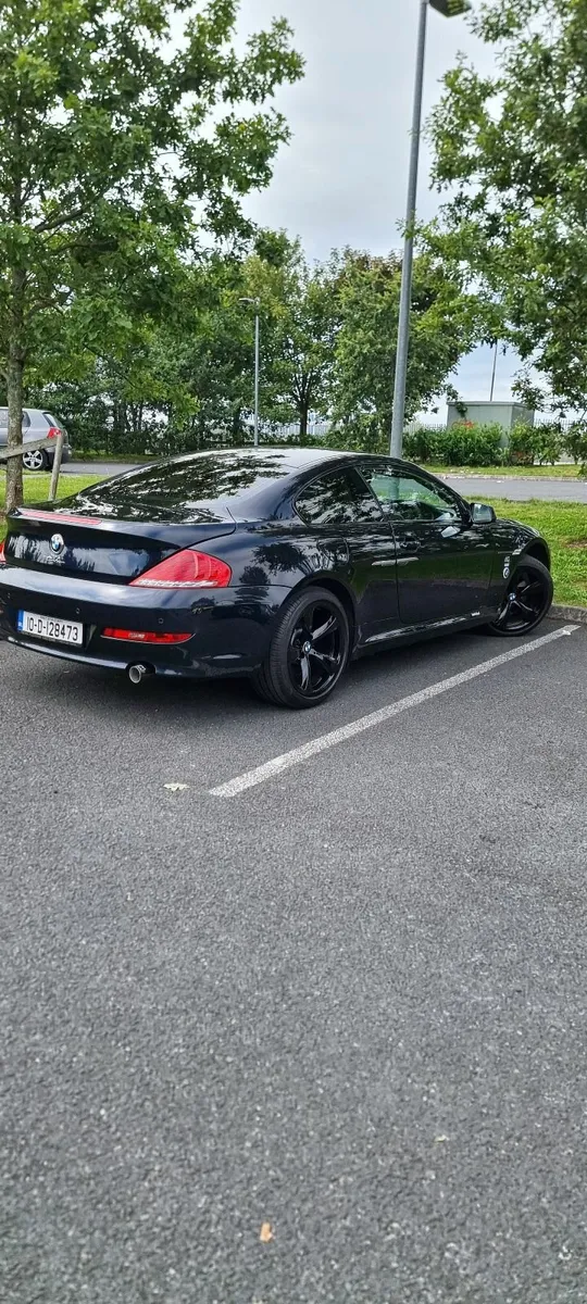 BMW 6-Series 2010 - Image 2