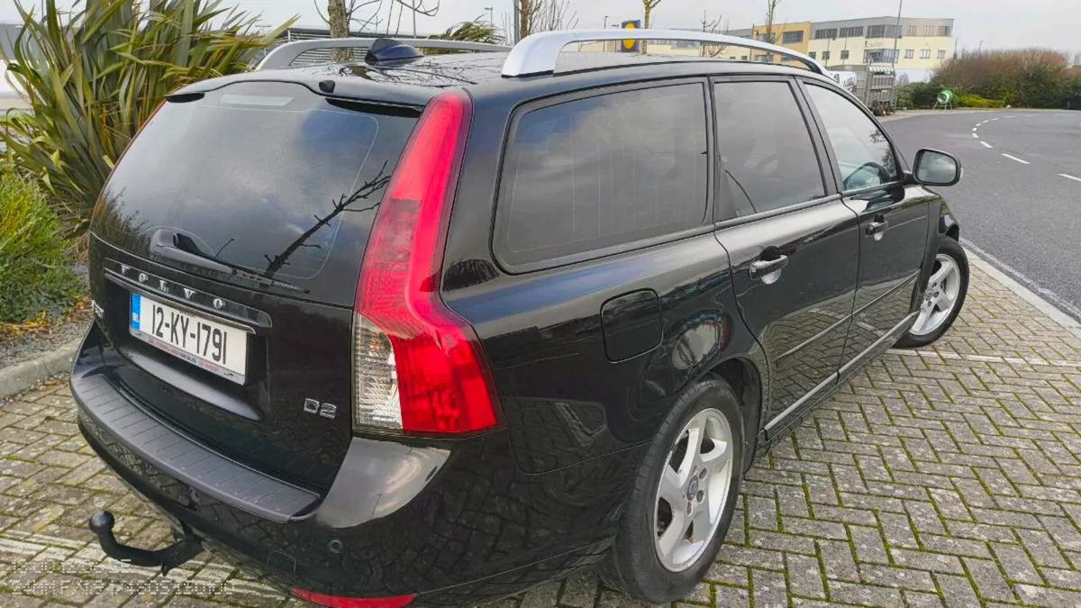 2012 Volvo V50 D2 NCT 12/26 - Image 2
