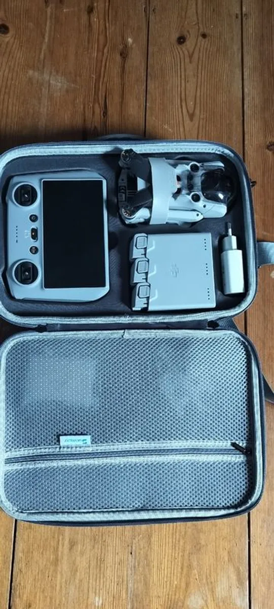 DJI Mini 3 pro Drone - Image 2