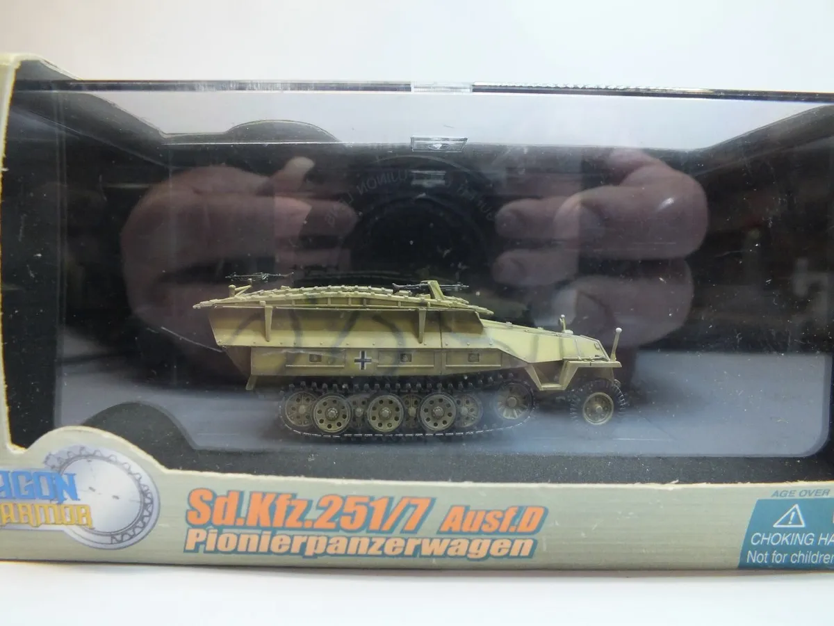 Military Models - Image 2