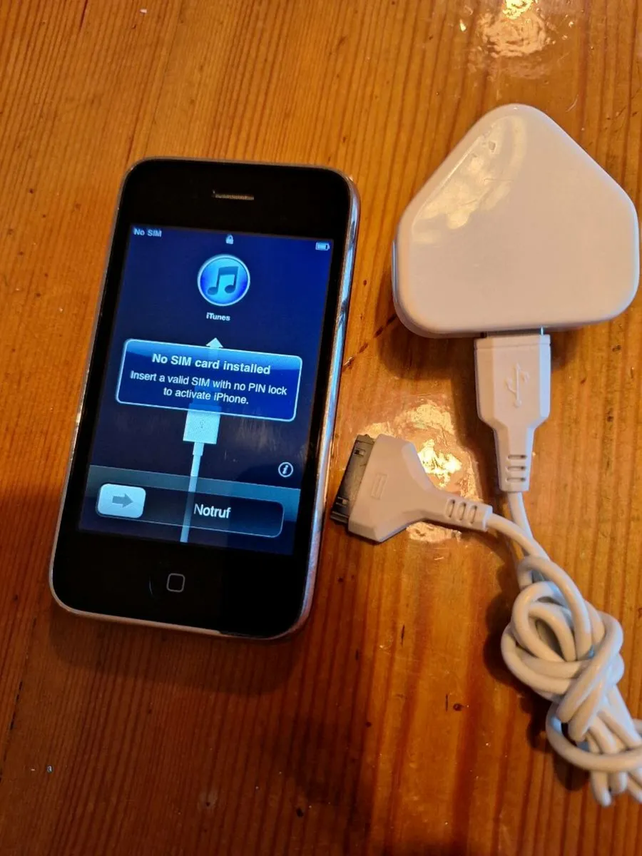 Iphone3 - Image 2