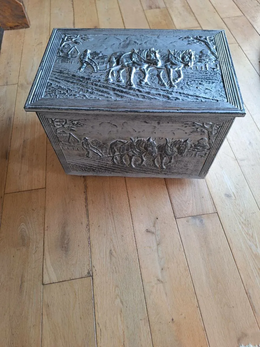 Coal Box - Image 1