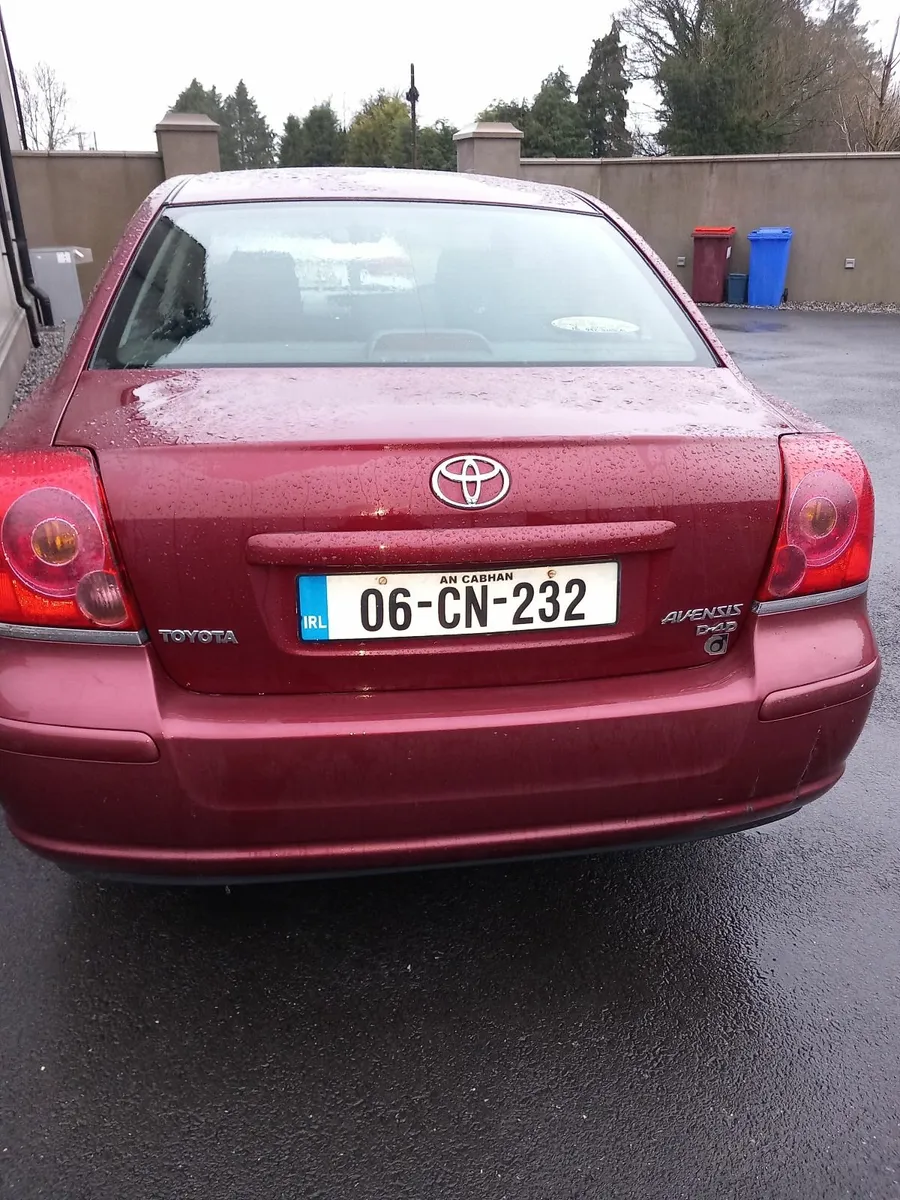 Toyota Avensis 2006 - Image 2