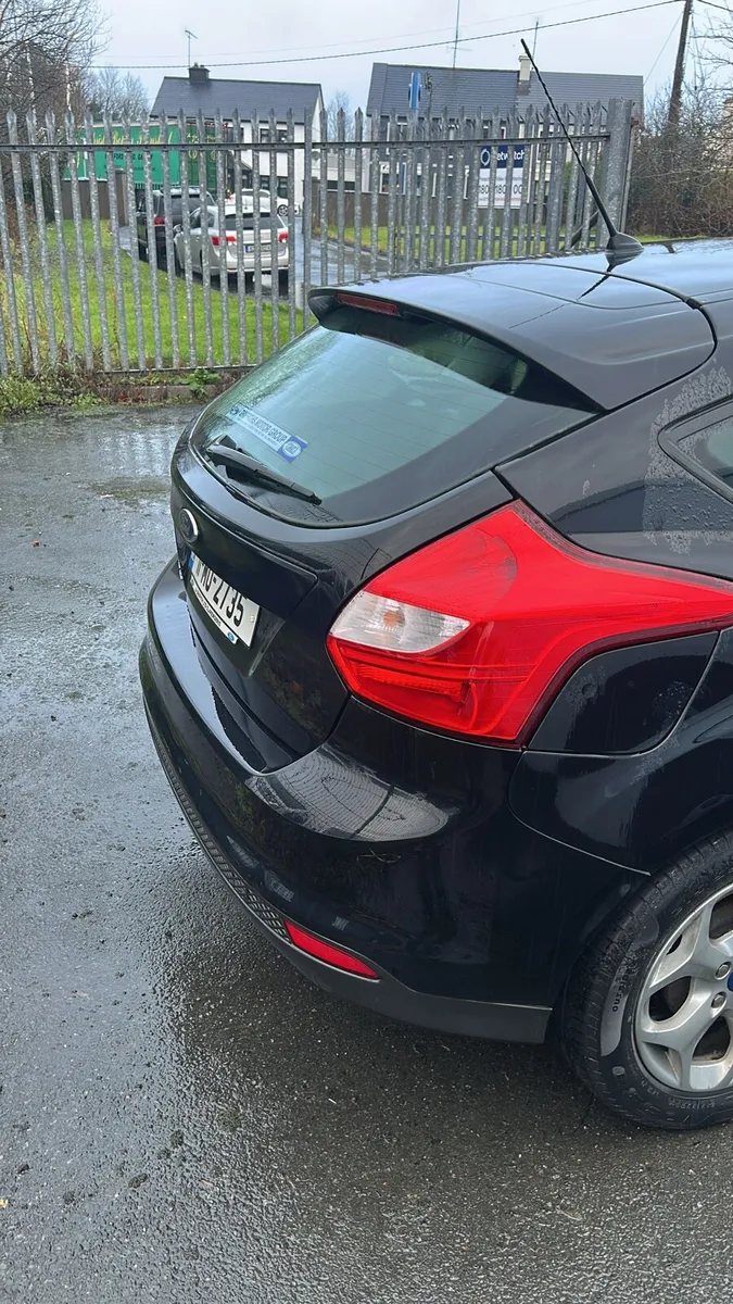 Ford focus - Image 4