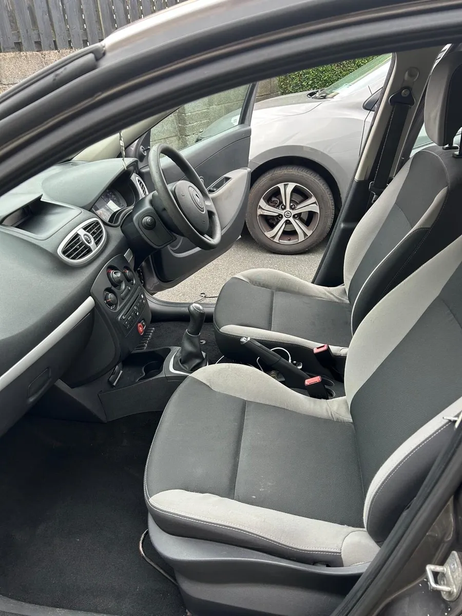 2012 Renault Clio - Image 3