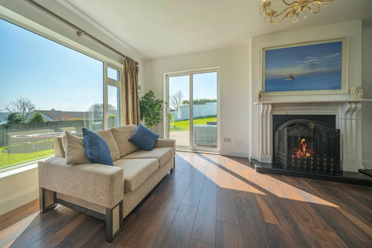 2 Alfrank Couches (3 and 2 seater sold as a set) - Image 3