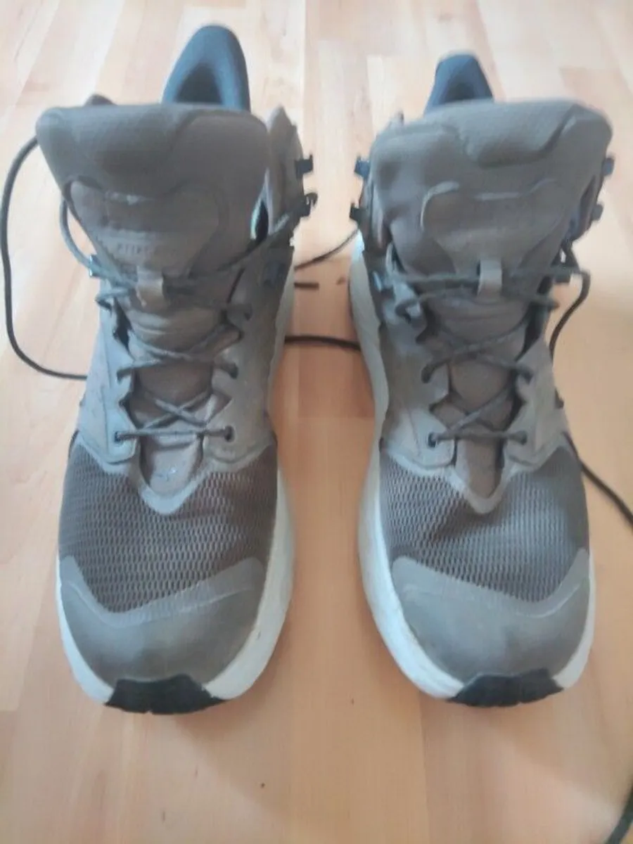 Hoka Anacapa 2 Goretex/Vibram Hiking Boots. Size 12, 47.5. - Image 2