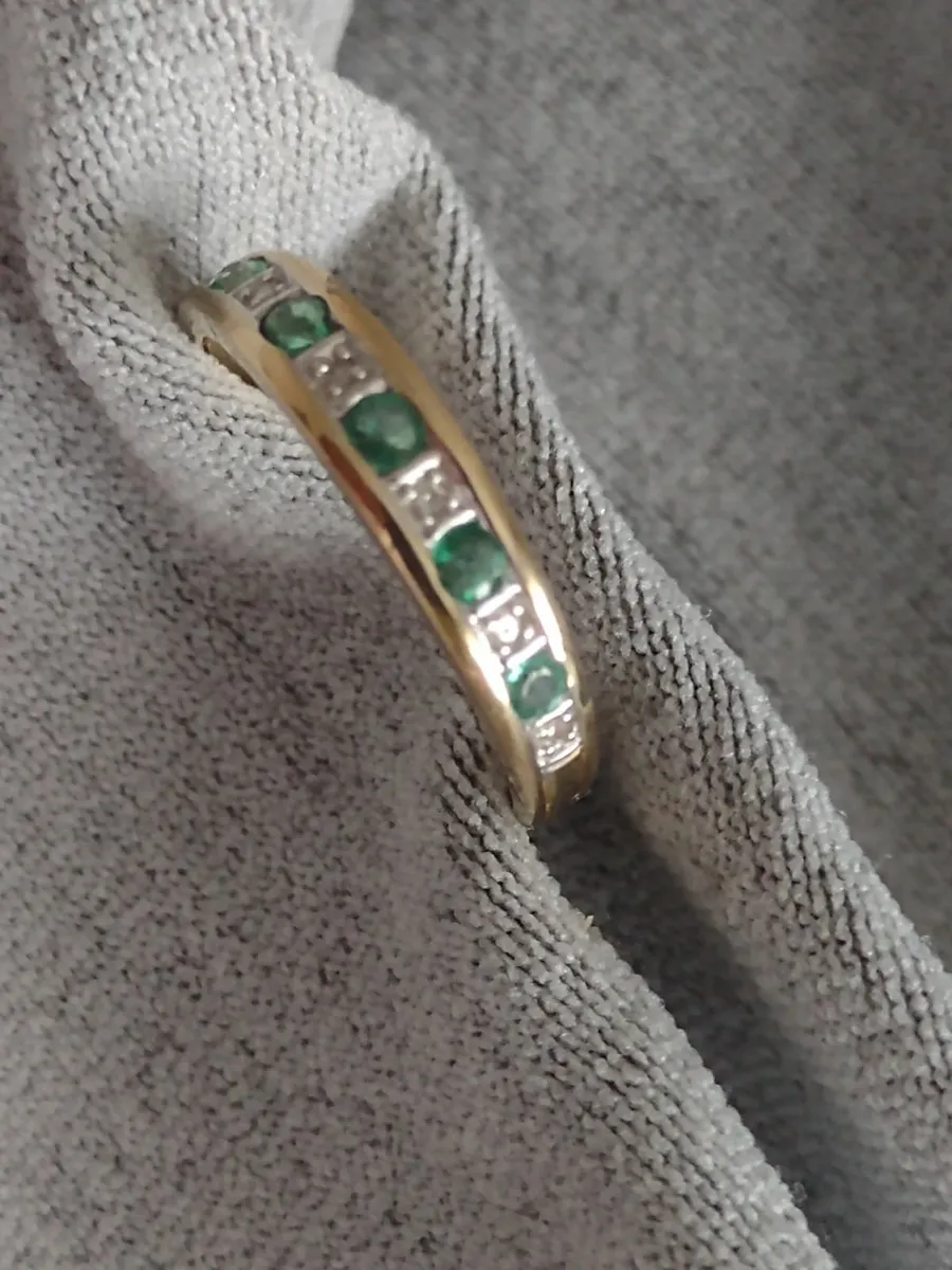 As new 9ct gold natural emerald & diamond ring - Image 1