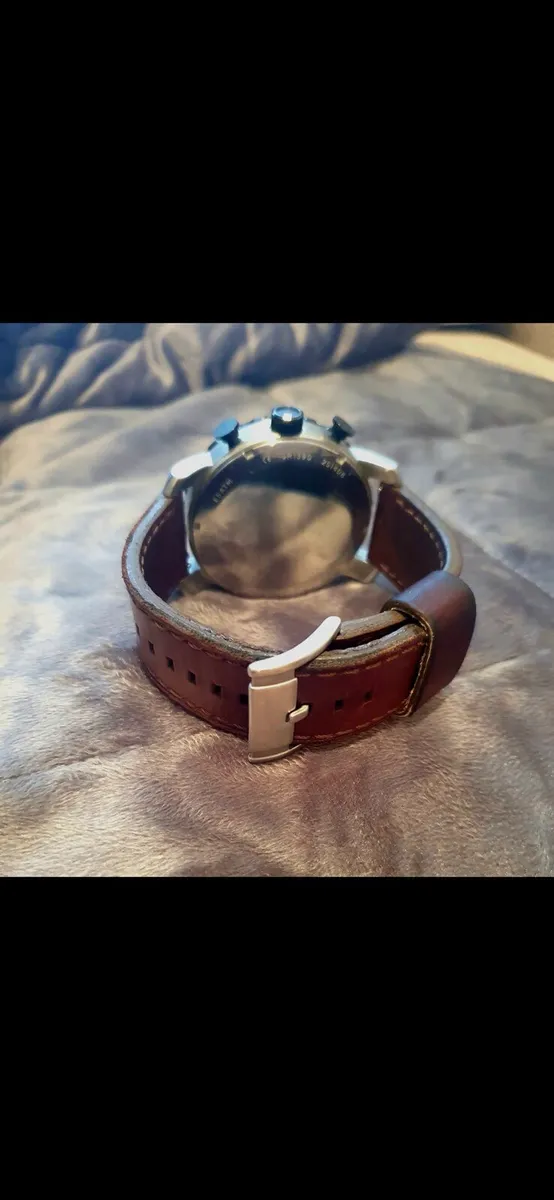 Fossil Watch - Image 3