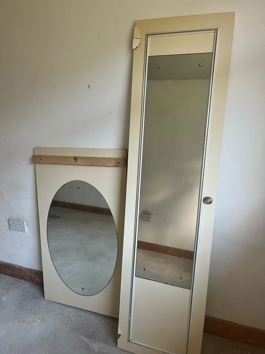 Wardrobe mirrors - Image 1