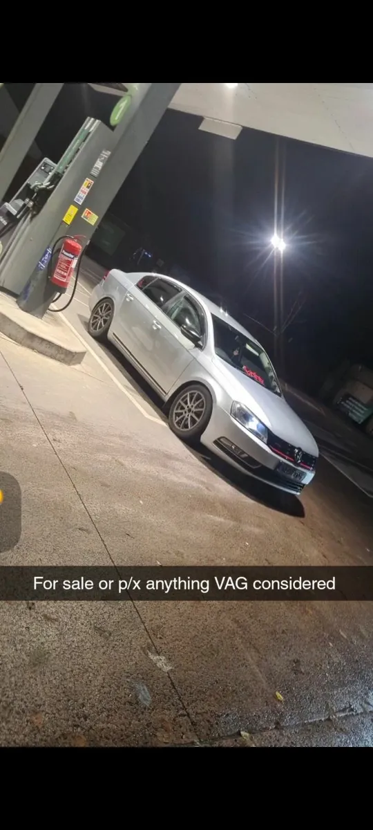 Volkswagen Passat 2012 - Image 1