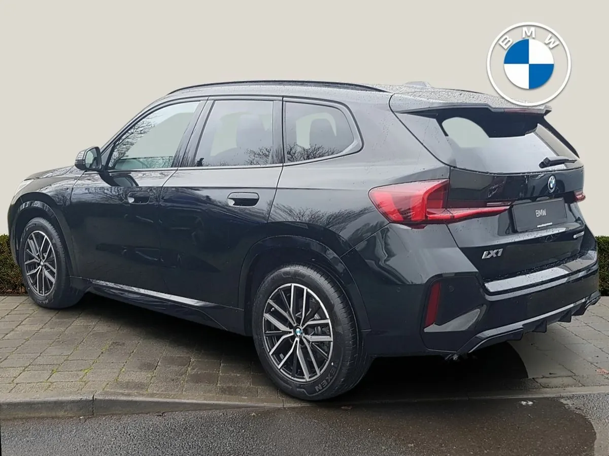 BMW iX1 iX1 eDrive20 M Sport - Image 2