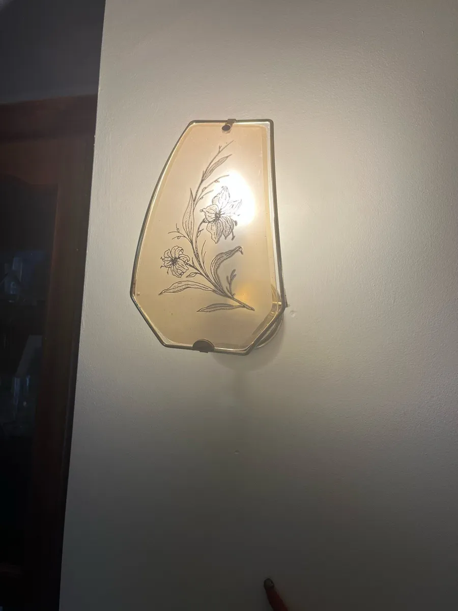 Wall lights - Image 1