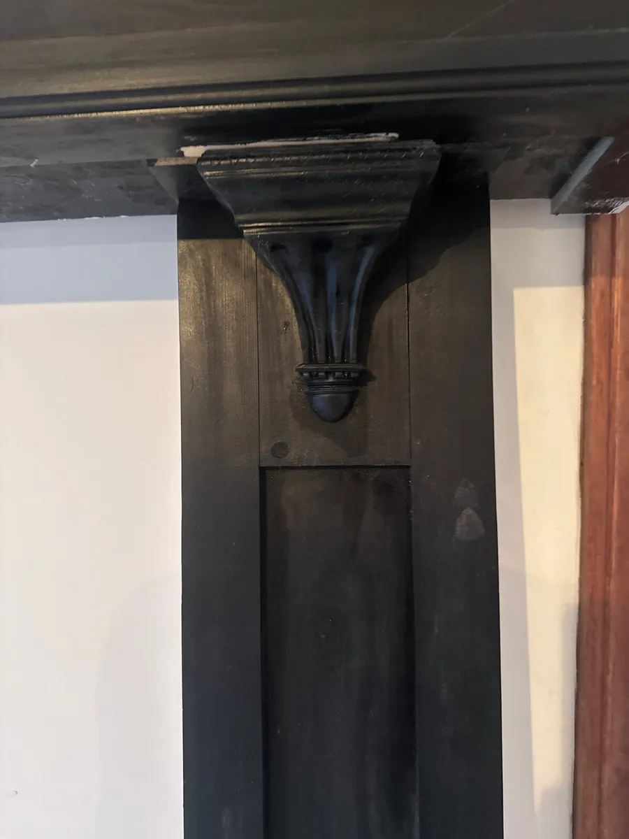 Fire surround - Image 2