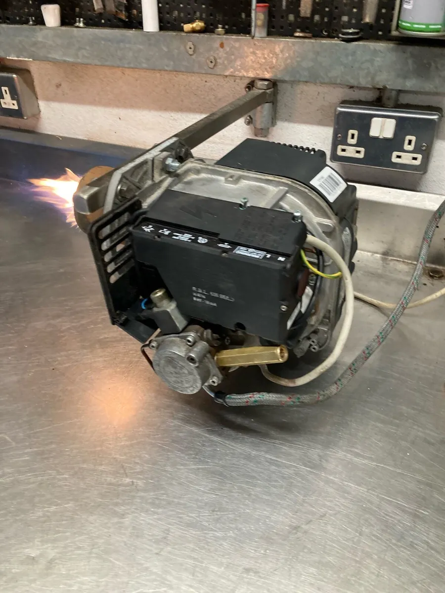 Riello RDB Oil Burner - Image 2