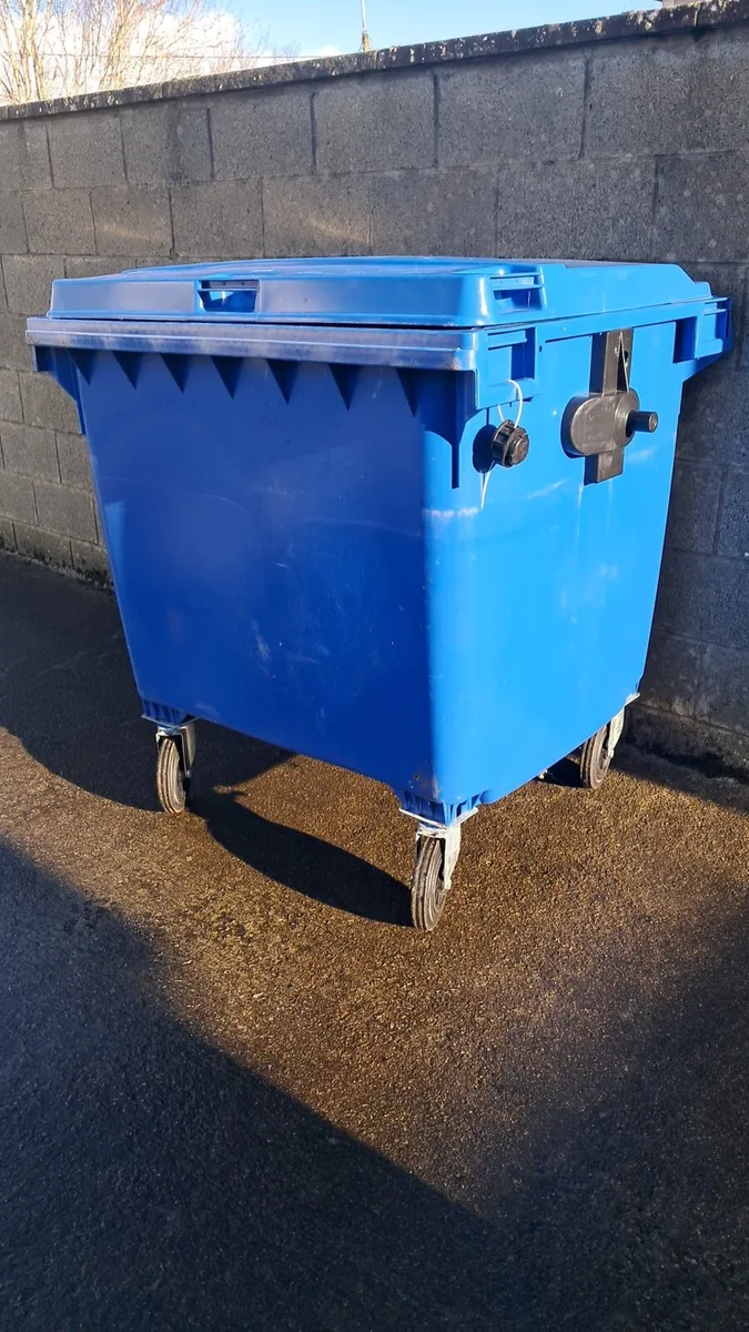 Wheelie bin - Image 3