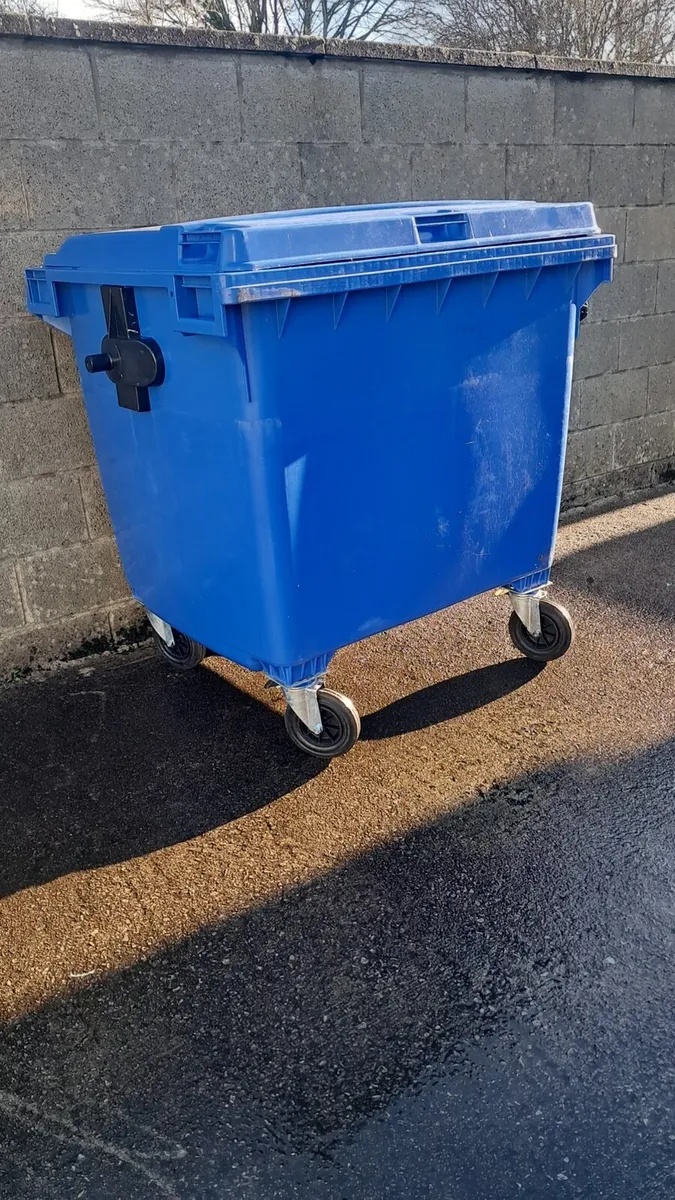 Wheelie bin - Image 4