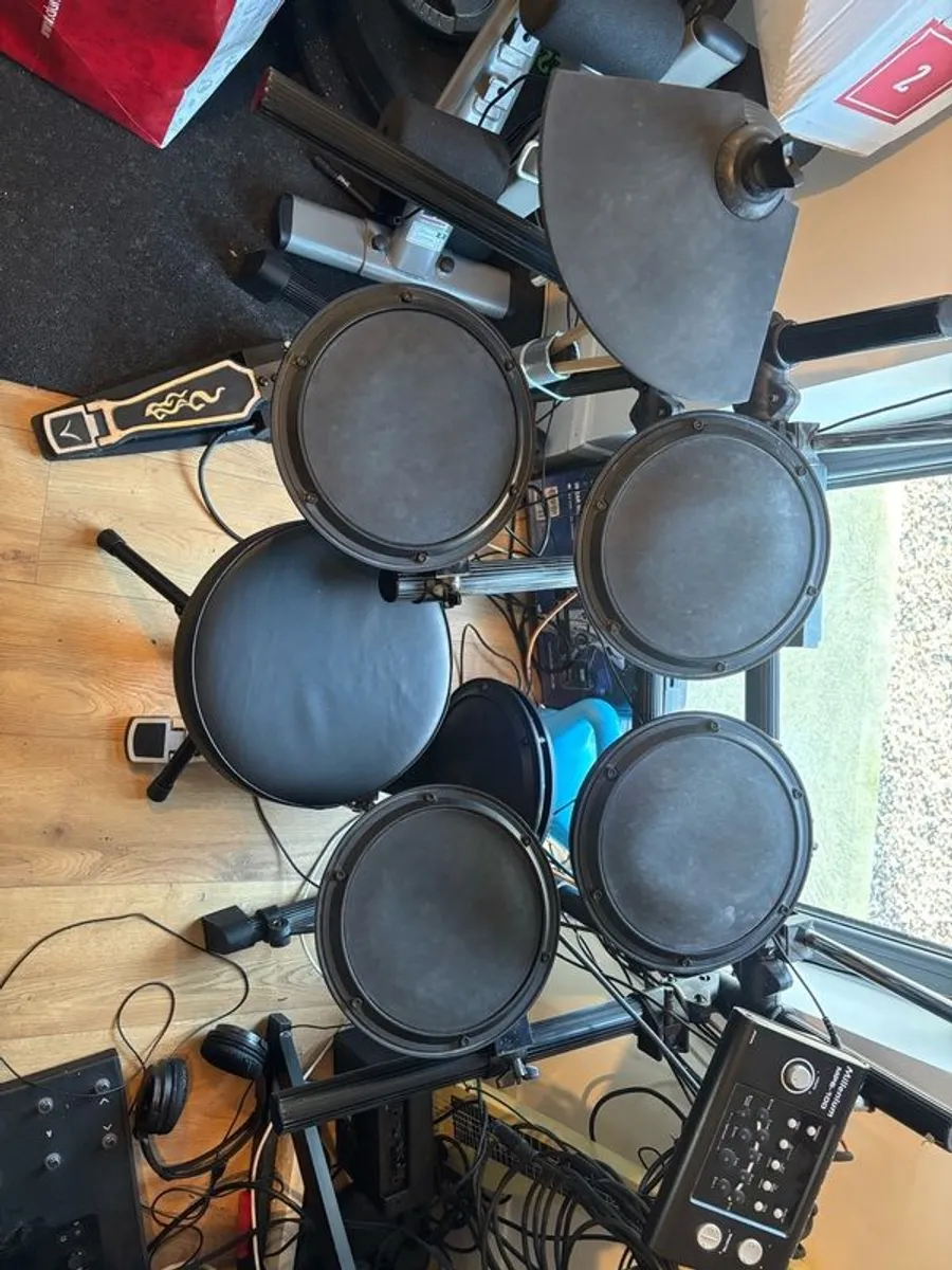electric drum kit ideal for beginners millenium mps100
