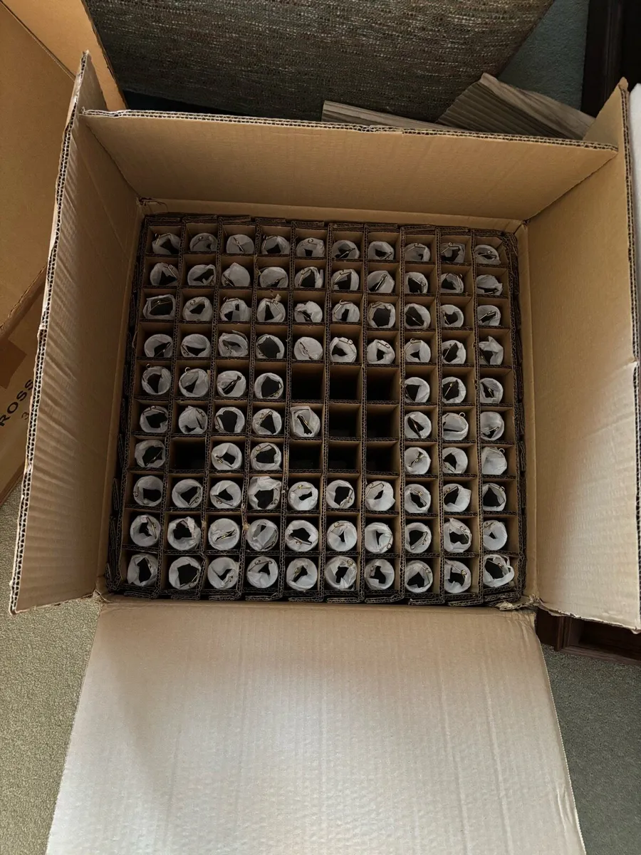 Brand new Modern Art Deco glass chandelier - Image 4